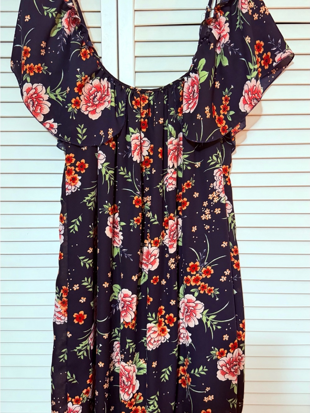 New Look Black Floral Ruffle Off-Shoulder Tunic